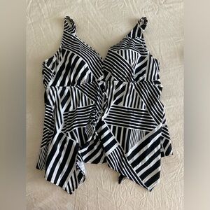 Plus size tankini top